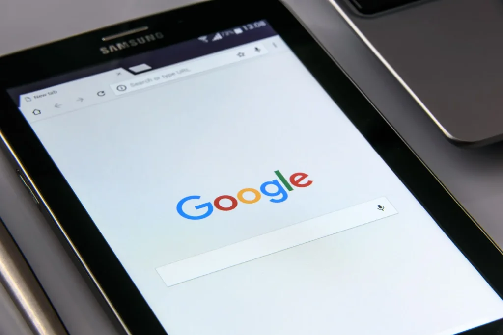 Interface d'un navigateur web affichant une barre d'adresse et des onglets de navigation