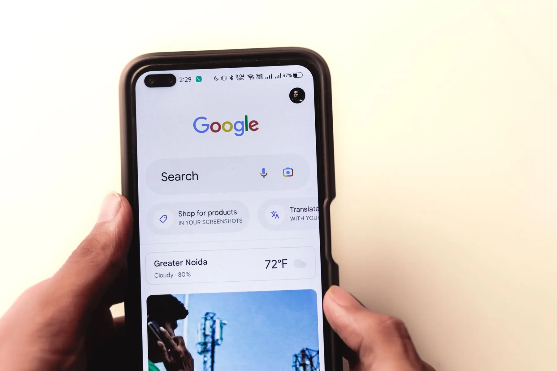 Navigateur internet affichant une page web avec barre d'adresse et éléments d'interface