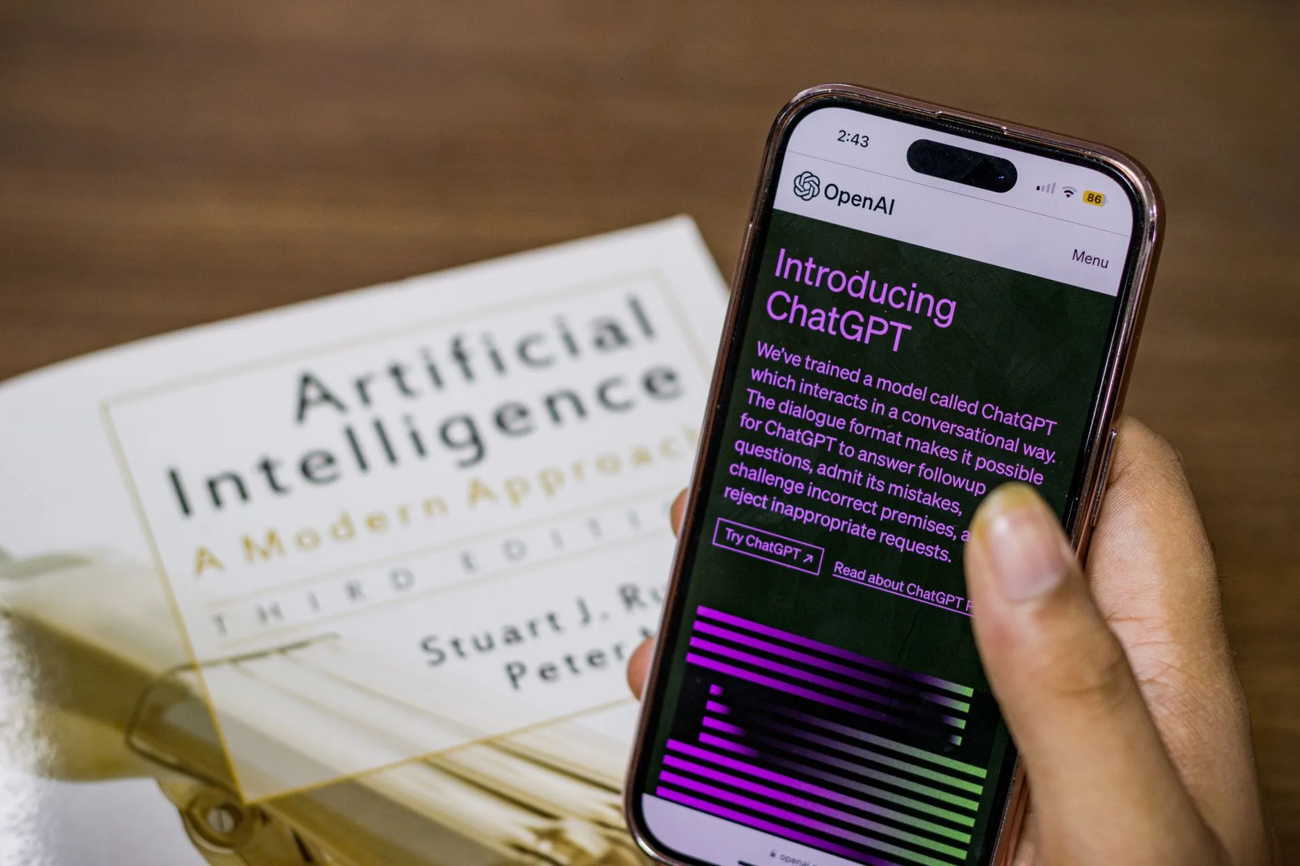 Écran d'apprentissage en ligne montrant un MOOC intelligence artificielle sur appareil portatif